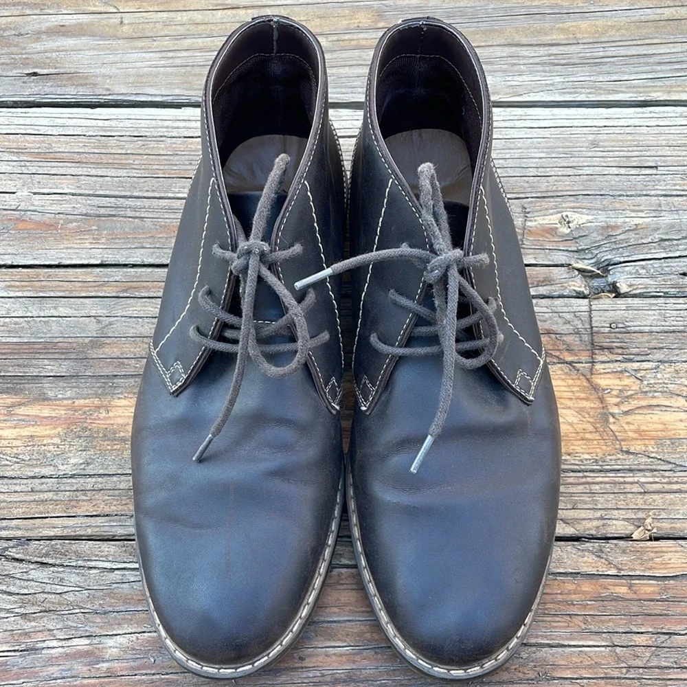 Arizona Dutton Lace-up Chukka Boots
